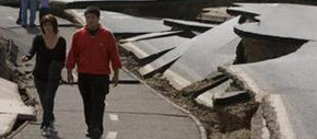 El terremoto de febrero abrió una larga ruptura visible en el suelo de Chile